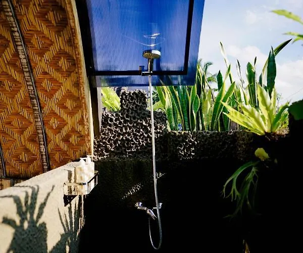ロッジ Alvia Joglo House & Private Pool *